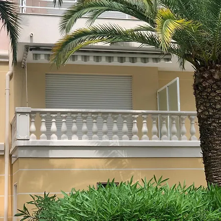 Appartement Le Tropical Fréjus